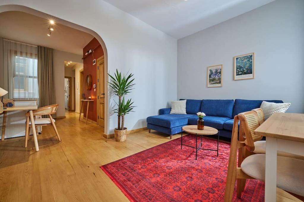 Daire Fabulous 2br 3ac 2 Min To Metro - Baysungur D4