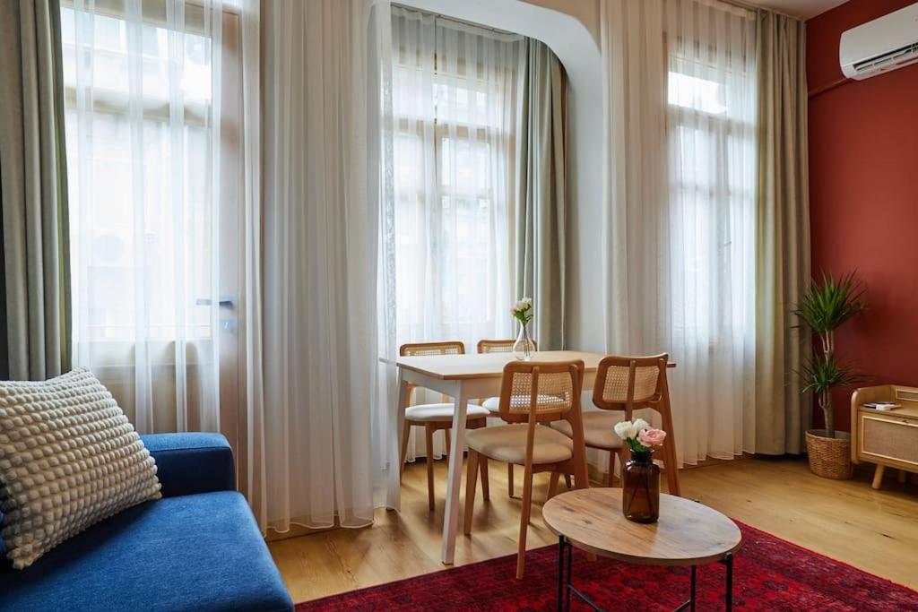Daire Fabulous 2br 3ac 2 Min To Metro - Baysungur D4